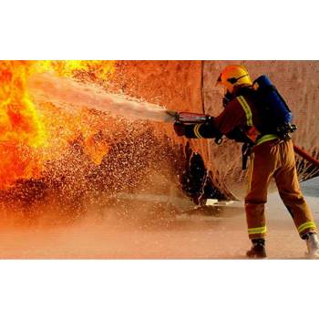 Treinamento de Brigada de Incêndio em Água Branca